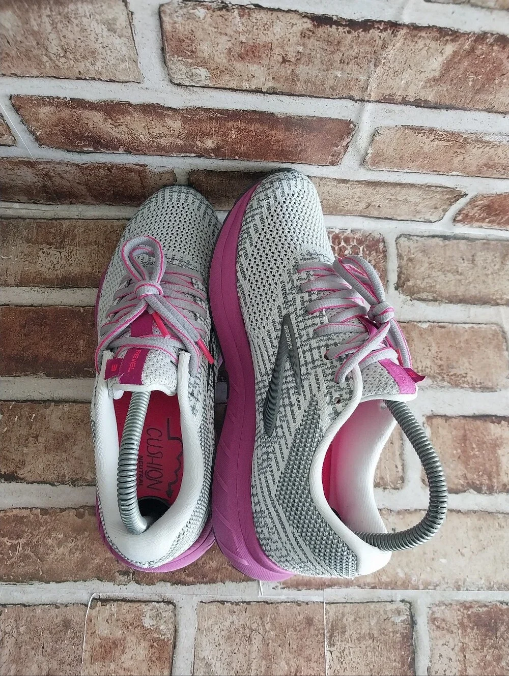 Pre-owned 2019 Brooks Revel 3